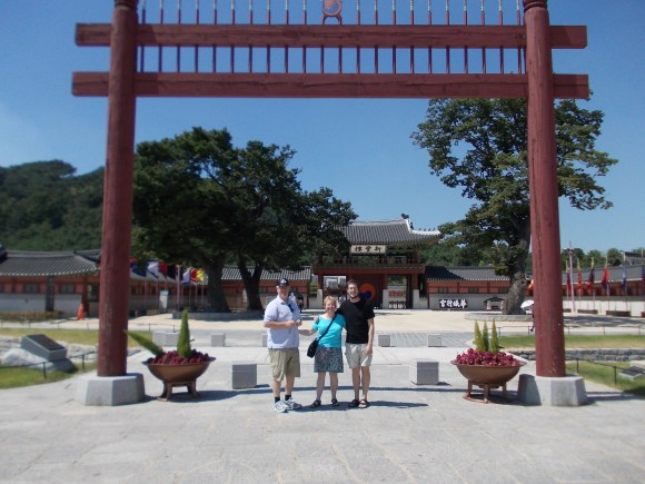 Ken, Helen and Jeff outside Hwaseong Haenggung (Suwon Palace), Suwon, Gyeonggi-do, South Korea